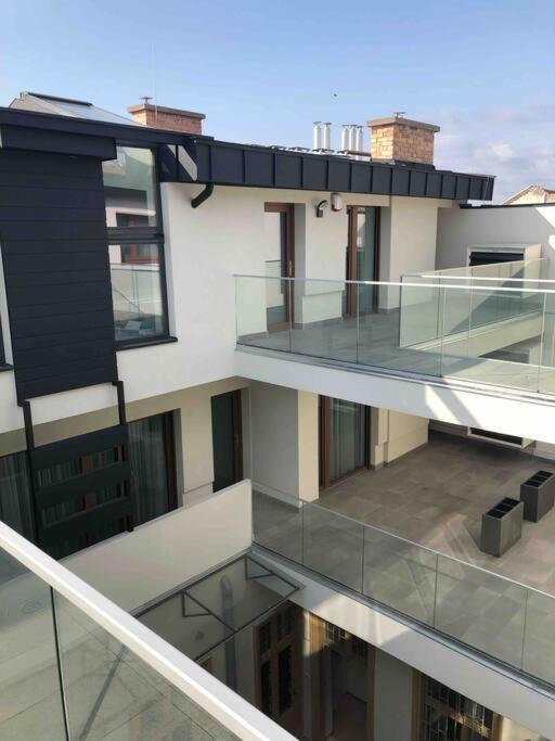 Luxury Cozy 2 Bdr Downtown Apt.6 بودابست المظهر الخارجي الصورة